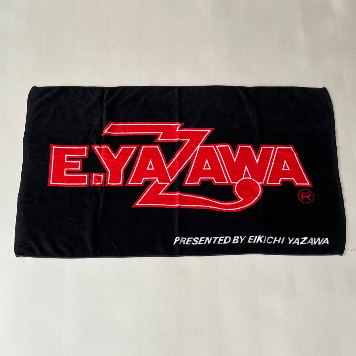 矢沢永吉 / 当時物 ビーチタオル ( ロゴ )｜Yahoo!フリマ（旧PayPay
