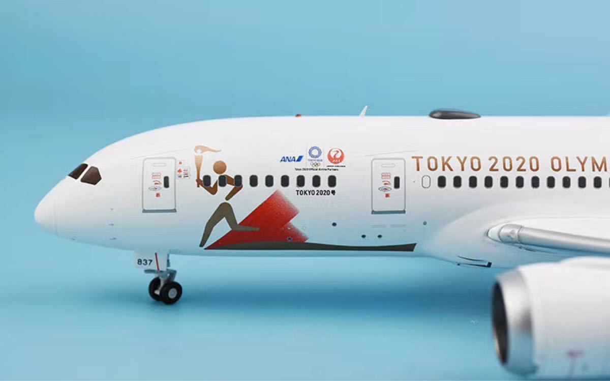 新品@JAL ANA共航 東京オリンピック聖火輸送機特別塗装ジェット1/200