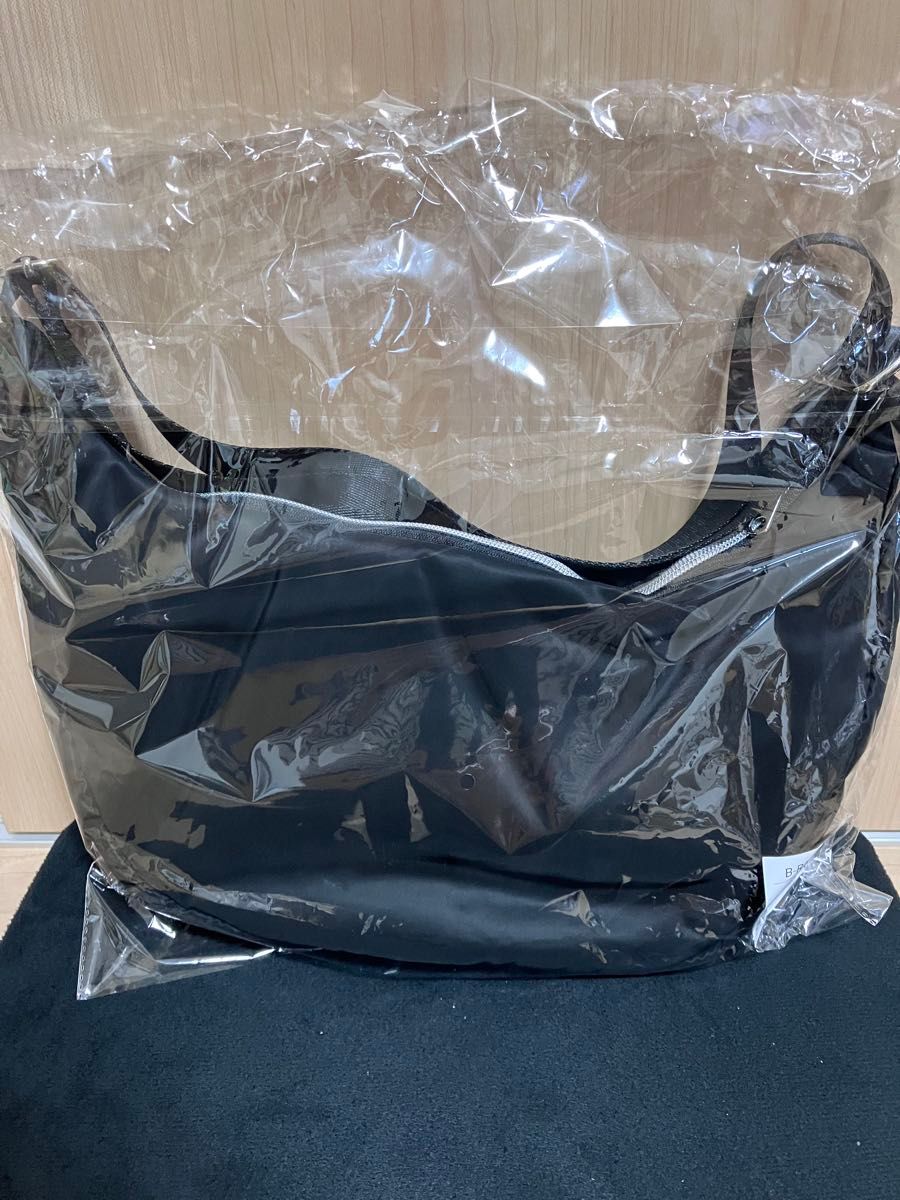 HANA ロゴラウンドバッグ HANA ロゴラウンドバッグ 新品未開封｜Yahoo