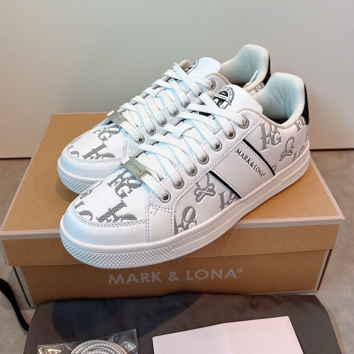 新品 MARK&LONA 木村拓哉さん着用 】 マークアンドロナ スパイクレス