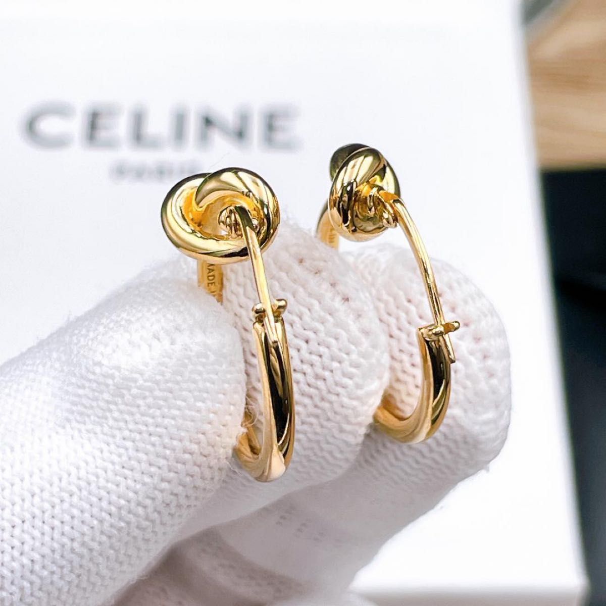 セリーヌ 新品仕上済 CELINE ノット スモール フープ ピアス ゴールド