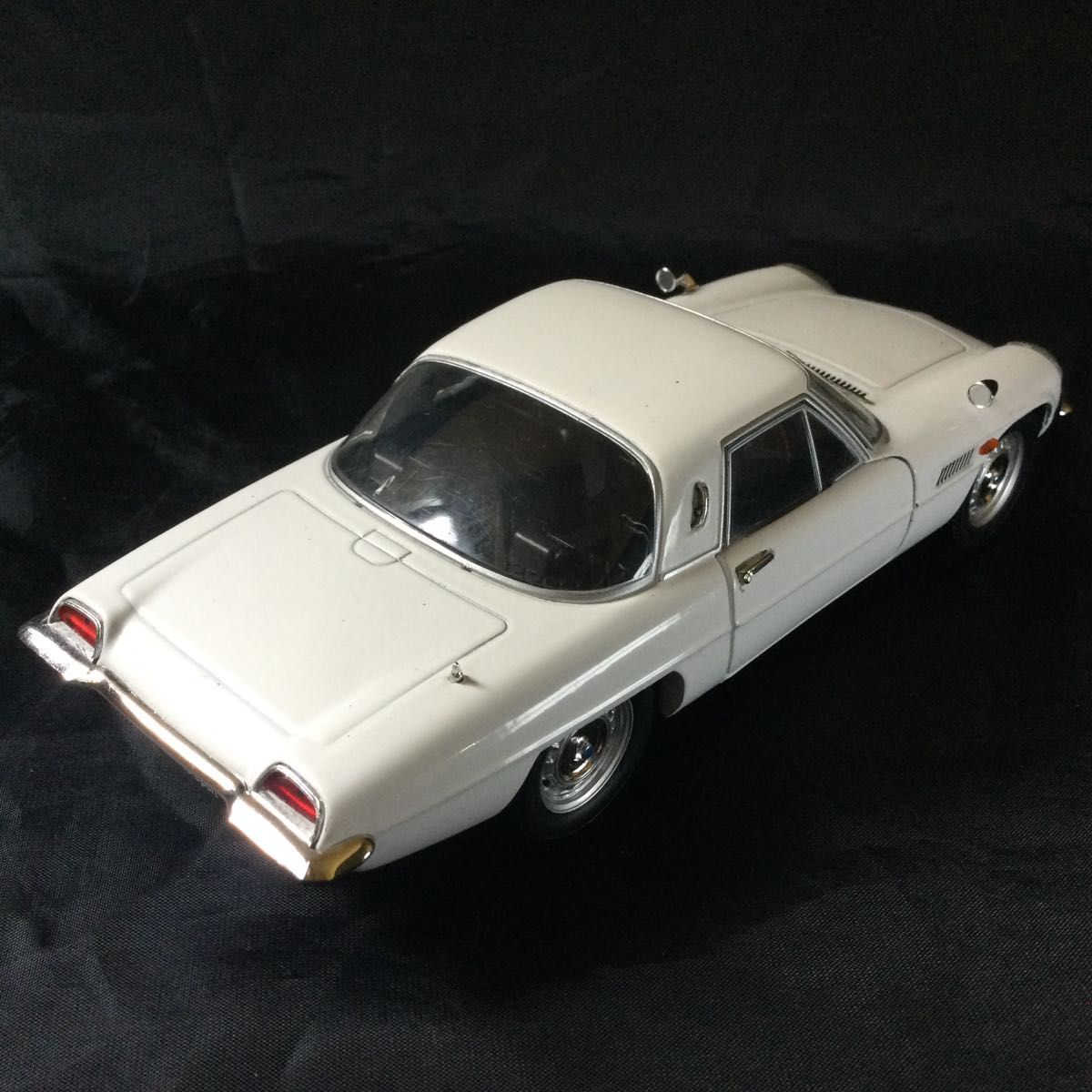 マツダ コスモ スポーツ 後期型(L10B) 1/24 アシェット 国産名車