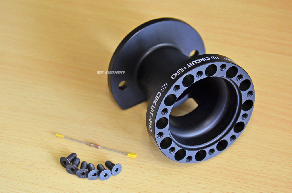 Yahoo!オークション - Circuit Heroステアリング ハブ ボス V2-BLACK U