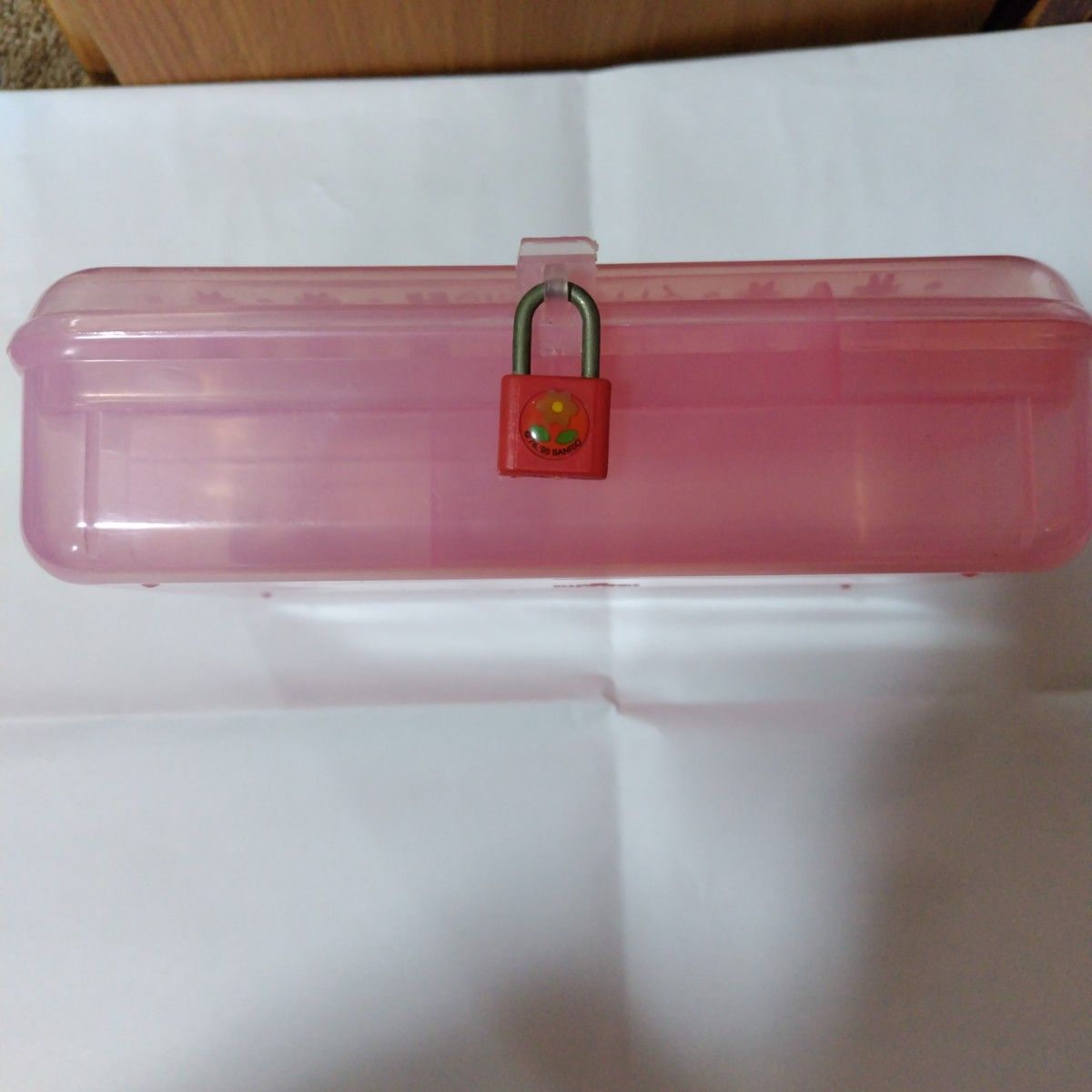 激激レア】ハローキティ プラスチックケース 収納 鍵付き｜Yahoo