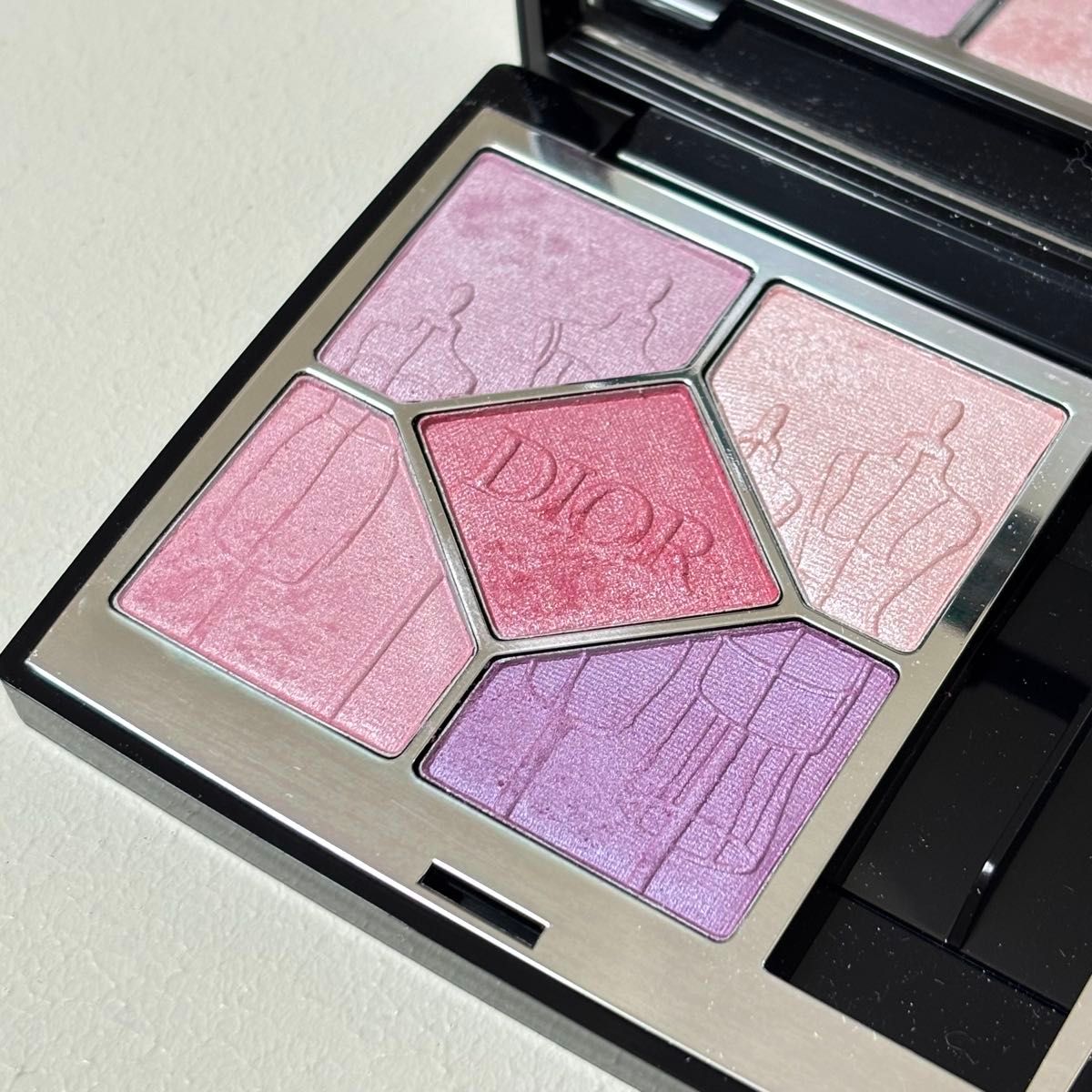 箱あり DIOR ディオールショウ サンク クルール 943 アトリエ モーヴ