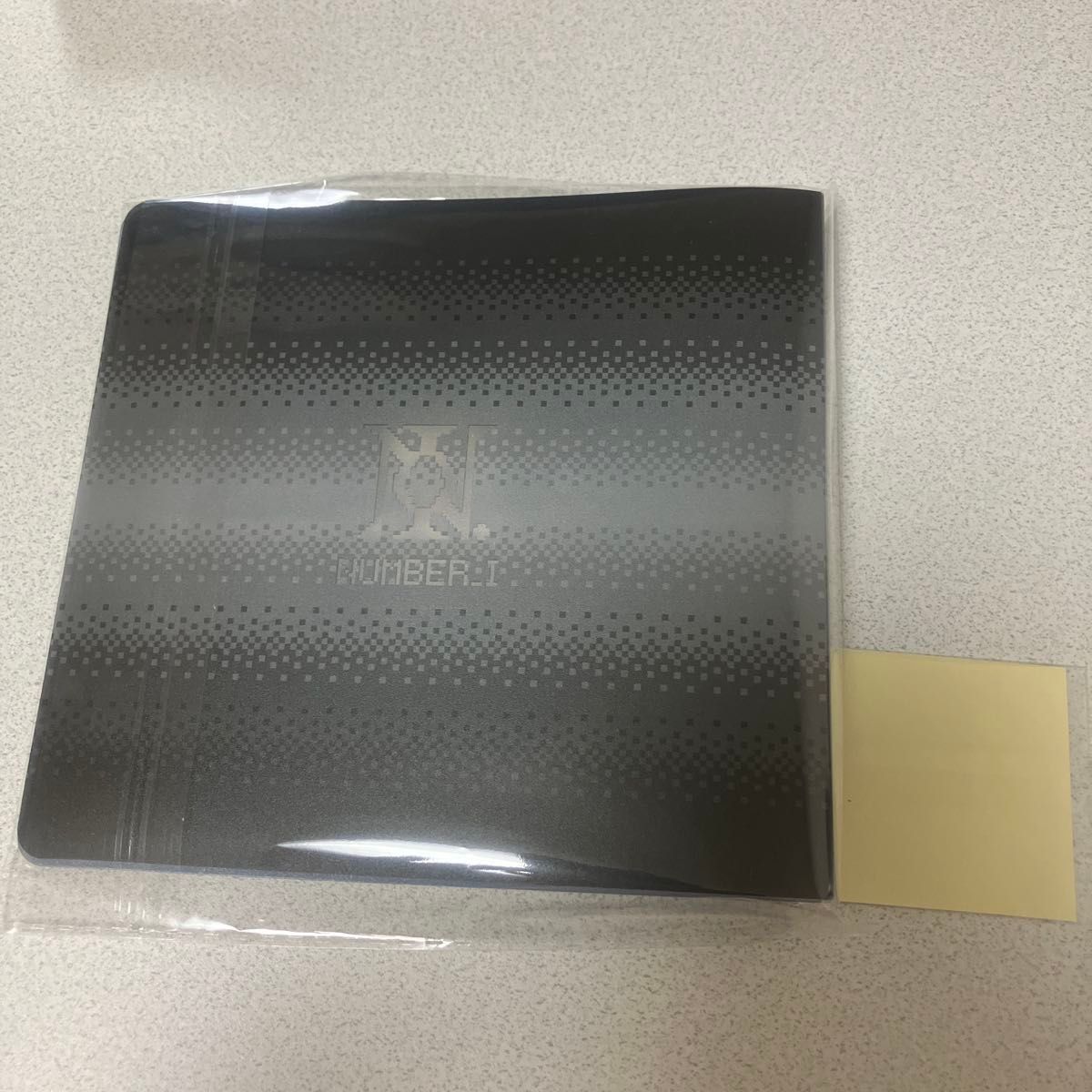 Number_i ナンバーアイ オリジナルシールホルダー＆シール｜Yahoo