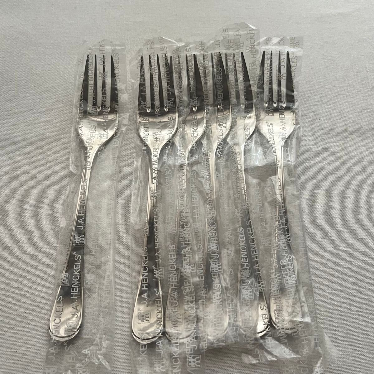 ツヴィリング ヘンケルス アムウェイ ディナーカトラリー セット 30本