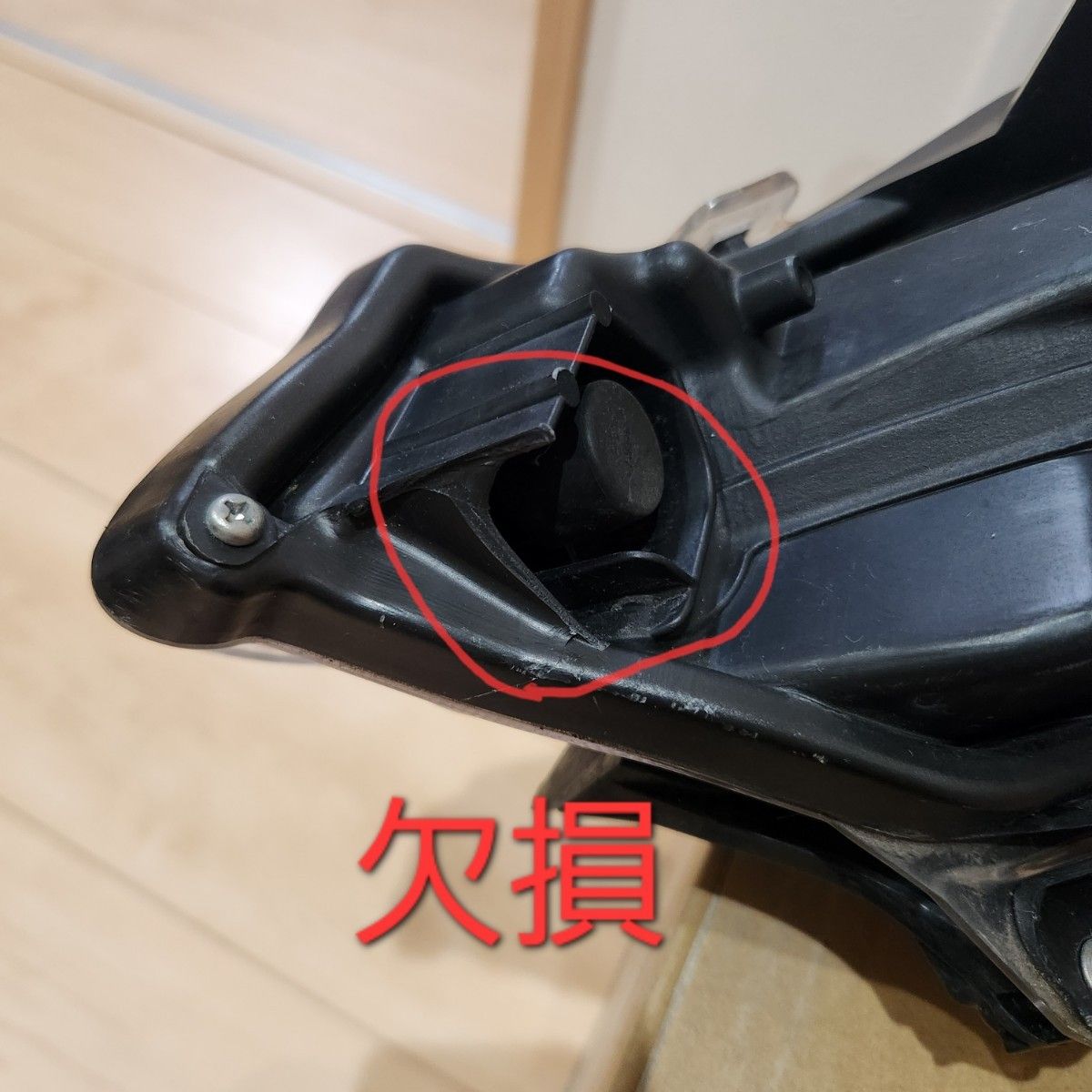 トヨタ純正 60系 ハリアー 前期 純正 右 ヘッドライト ジャンク LED