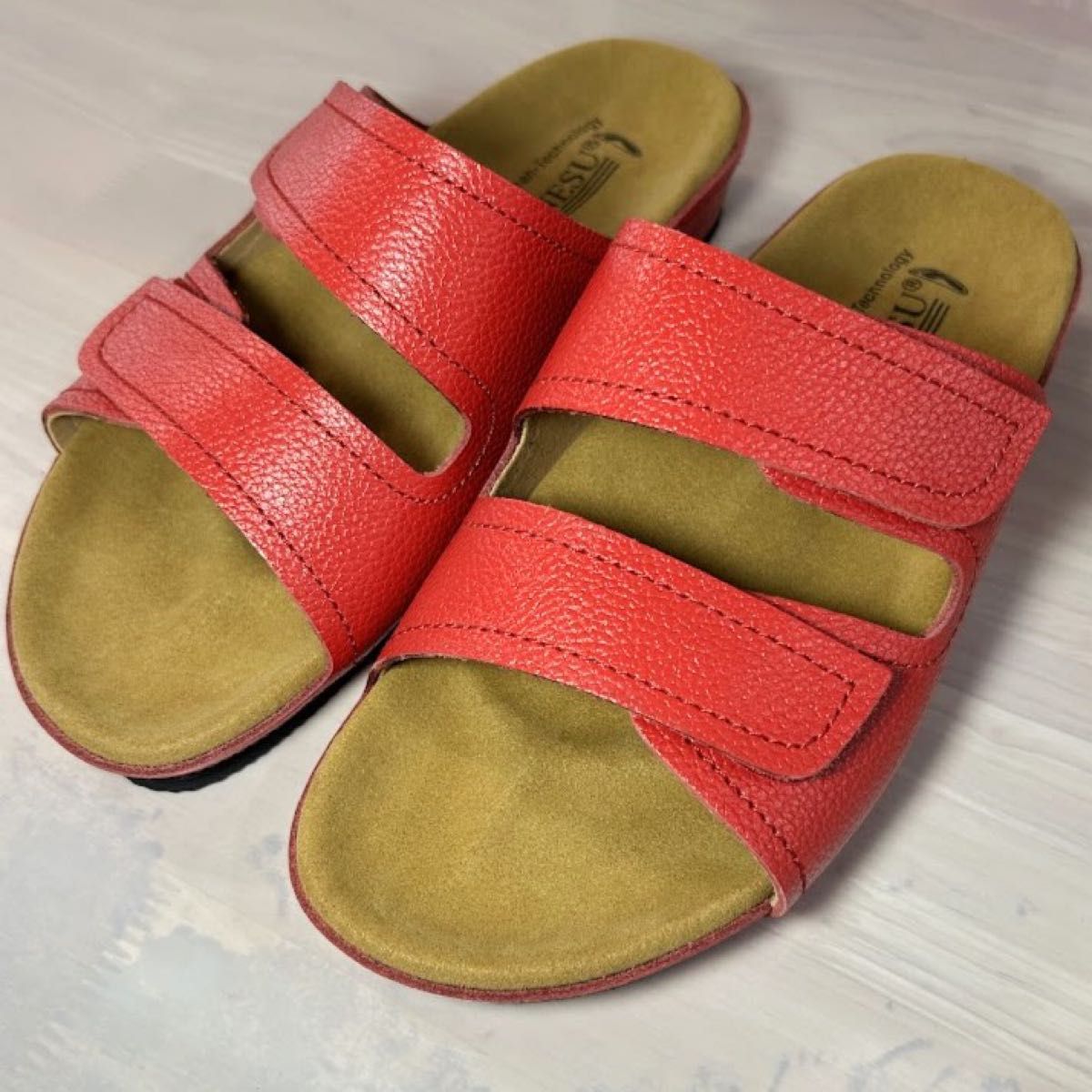 新品 23㎝ 0092RD ベネッシュ BENESU スリッパ 赤 室内履 ベネシュ