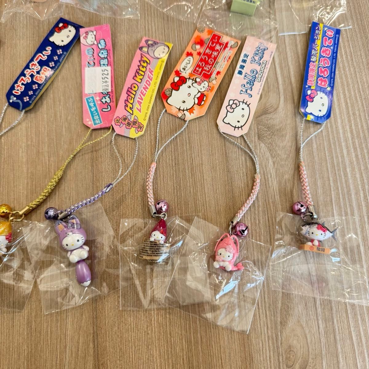 ご当地キティ ハローキティ ストラップ まとめ売り キティちゃん