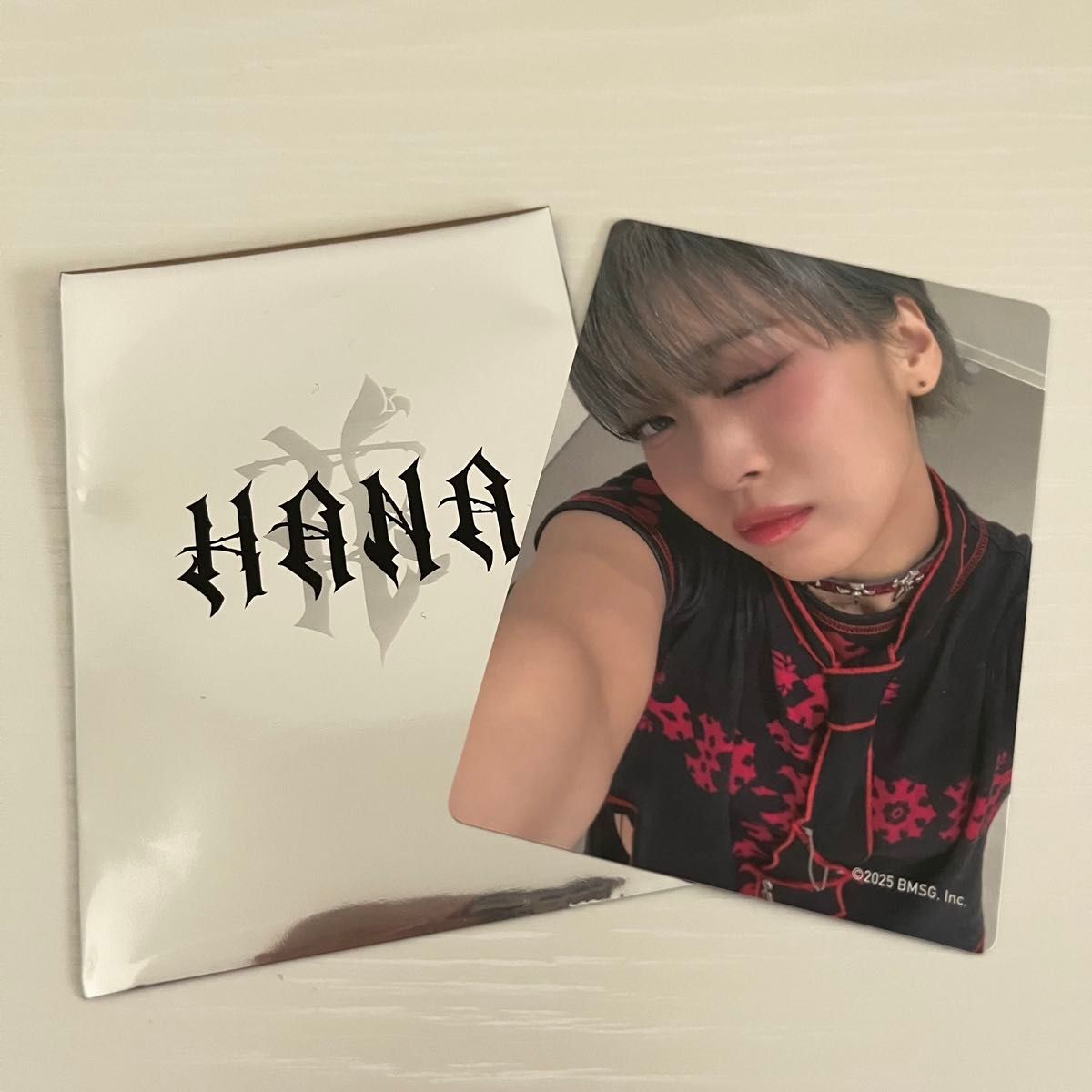 HANA デビュー直前イベント ランダムトレカ JISOO ステッカー無し