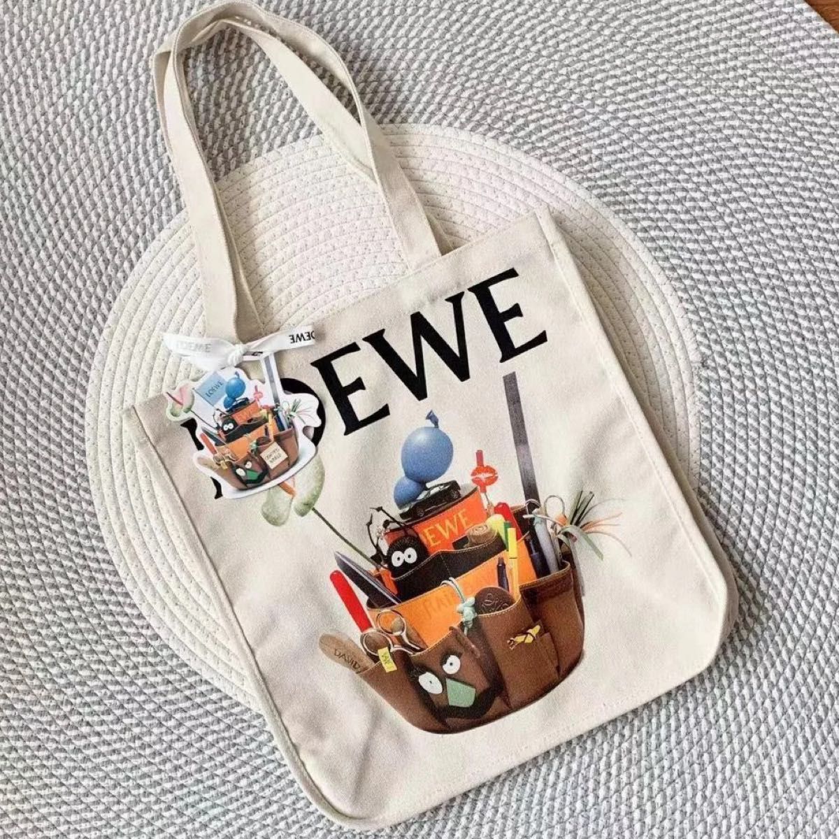 新品】LOEWE ロエベ クラフテッド・ワールド展 限定トートバッグ【 A柄