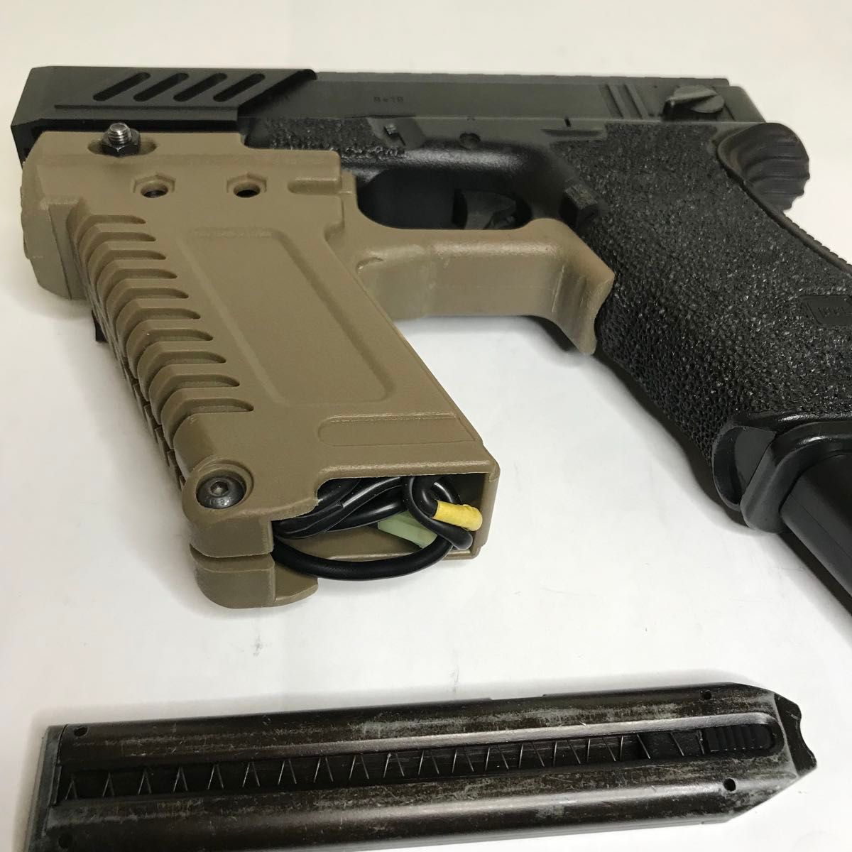 東京マルイ グロック18C電動 カスタム品マガジン3本+社外リポ