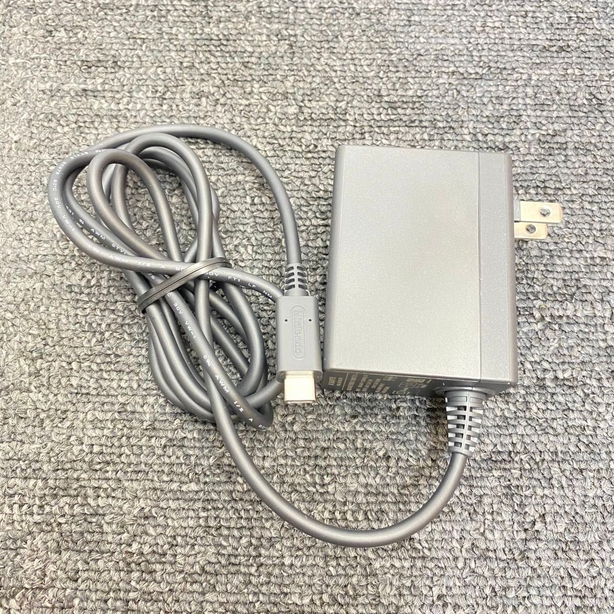 ニンテンドースイッチ Switch グレー 新型（バッテリー拡張モデル