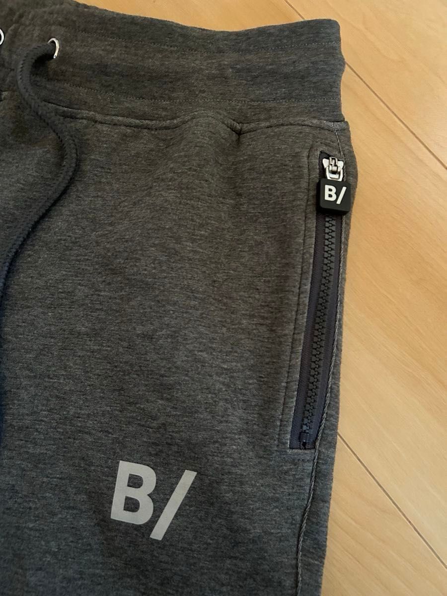 b/ ビースラッシュ パーカー ハーフパンツ セットアップ｜Yahoo!フリマ