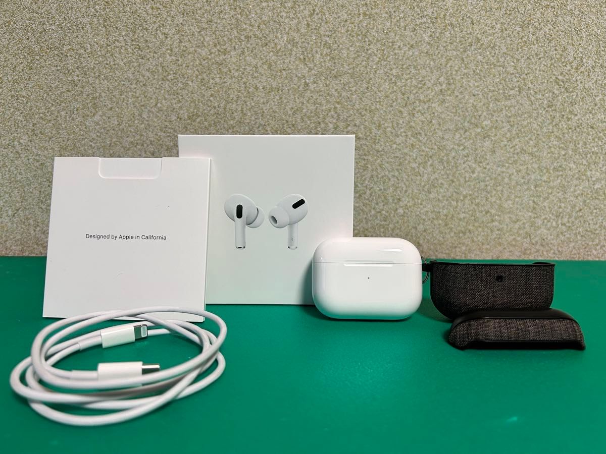 AirPods Pro MWP22J/A本体＋イヤホン【カバーケース・充電器・元箱
