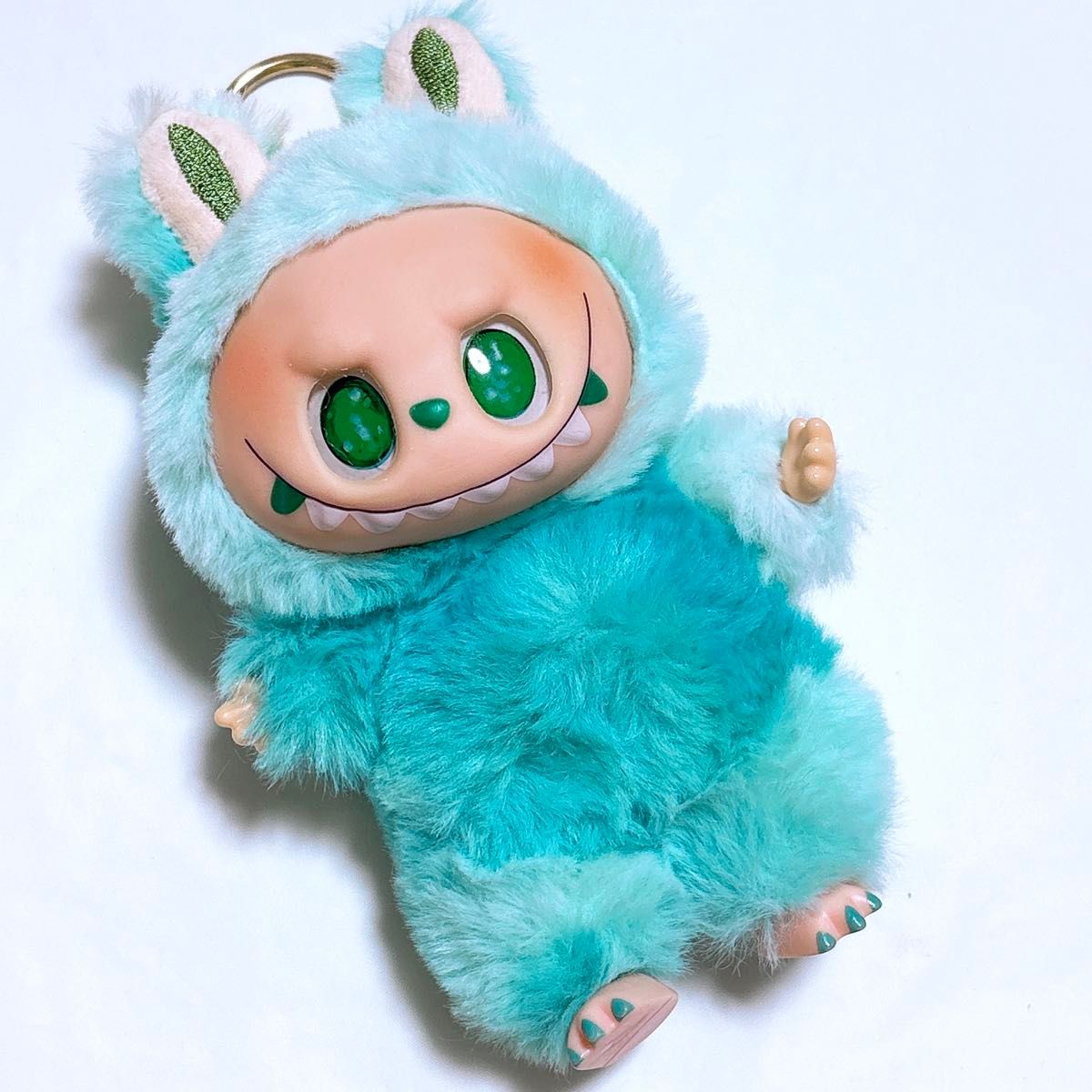 ラブブ Labubu ぬいぐるみキーホルダー ぬいぐるみ energy グリーン
