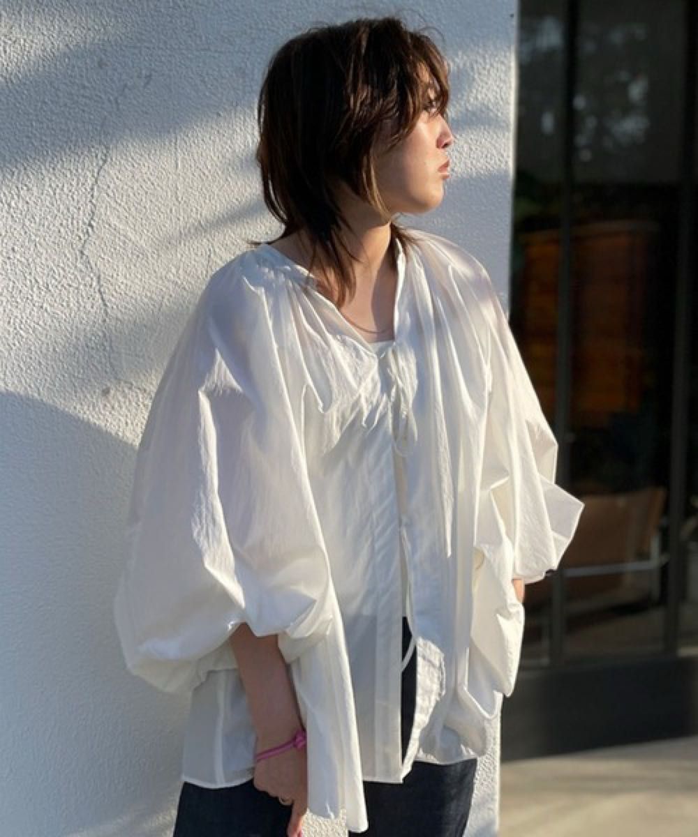 ETRE TOKYO ボリュームスリーブシャツ エトレトウキョウ ホワイト 白