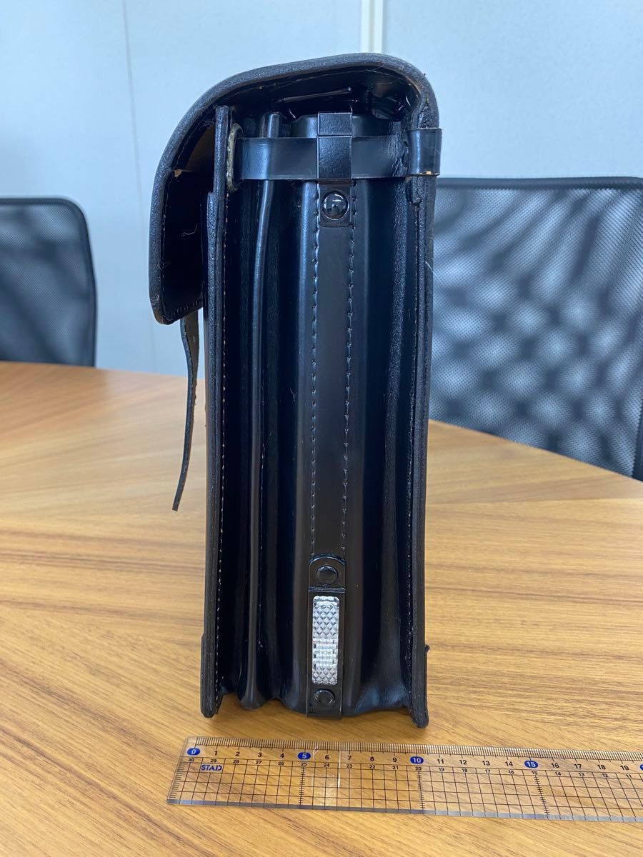 昭和時代 レトロ学生カバン 本革製 未使用 長期展示品 ④｜Yahoo