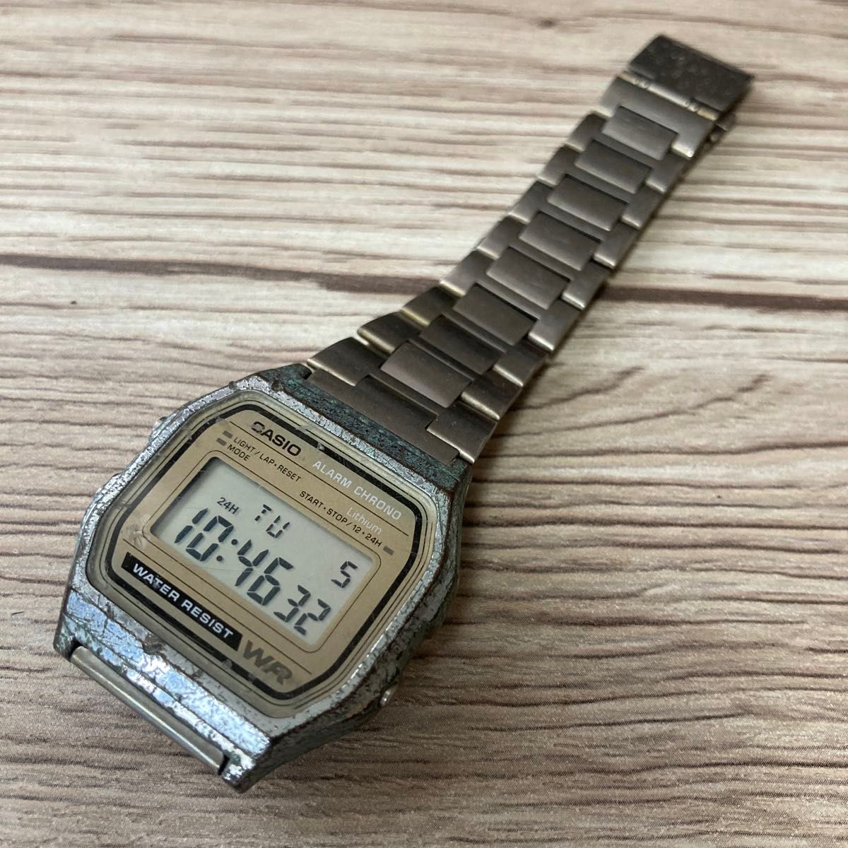 カシオ CASIO A158WE あいみょん 枠なし デジタル腕時計 チープ