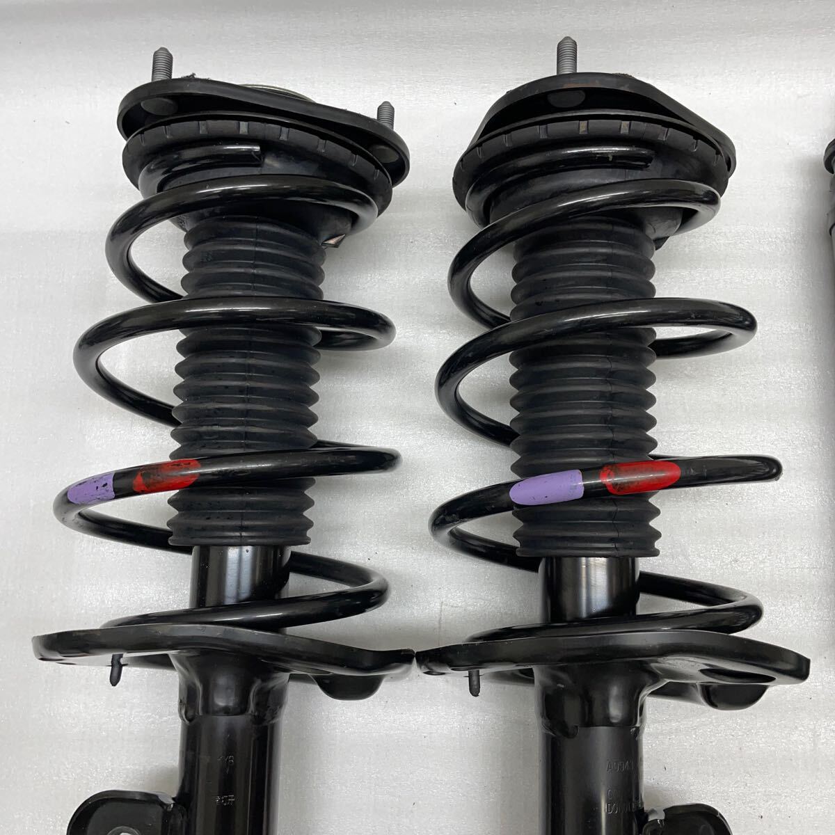 新品+良品 メンテ済み トヨタ純正 ZVW30系 プリウス 後期 Sツーリング