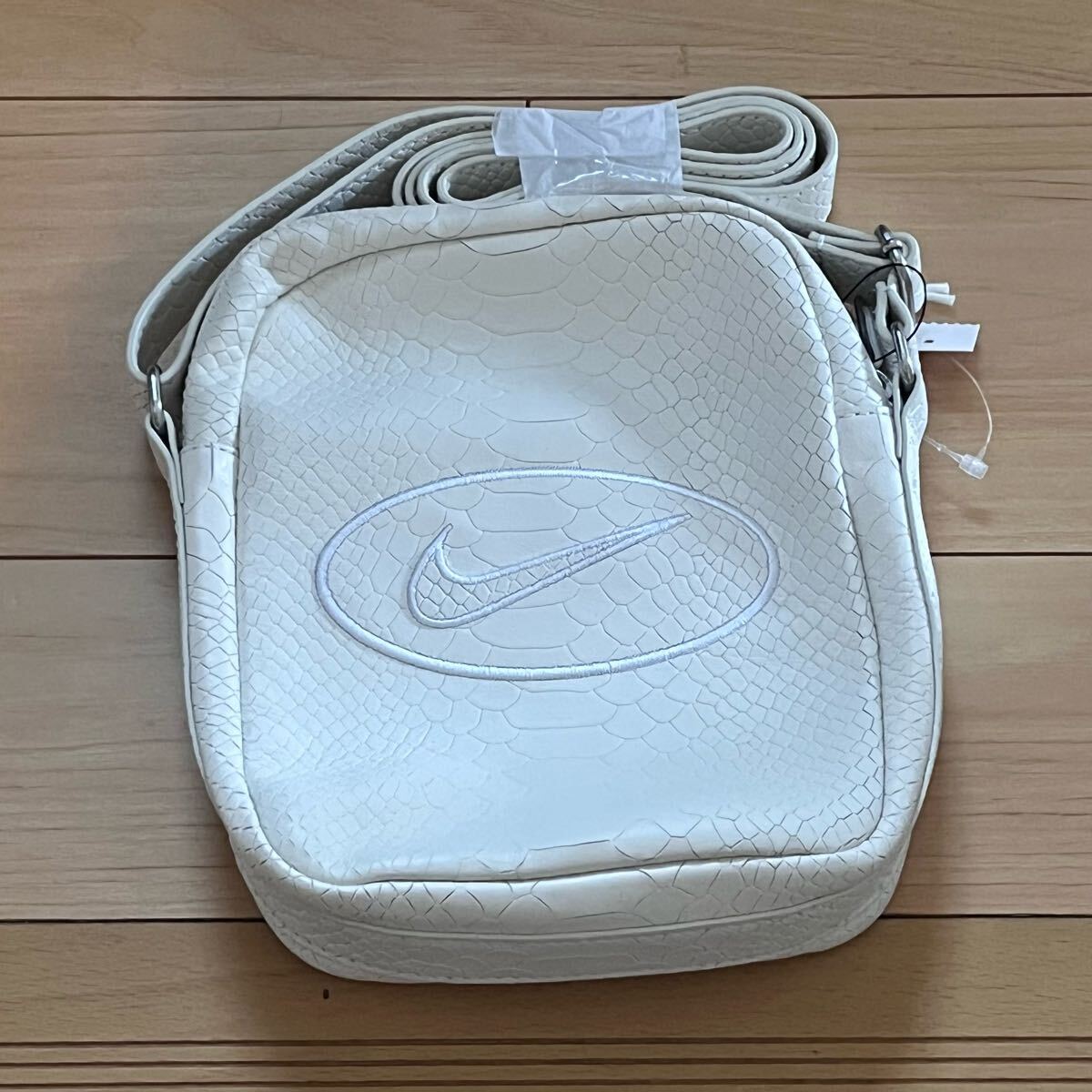 Supreme / Nike Leather Shoulder Bag White Snakeskin シュプリーム