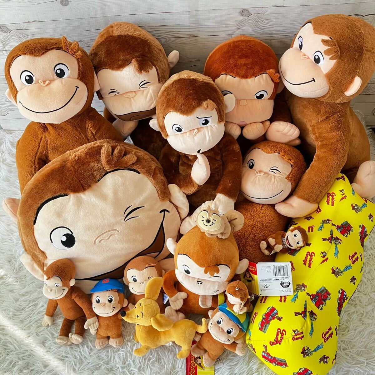 おさるのジョージ ぬいぐるみ 17点セット まとめ売り 大量 新品未使用