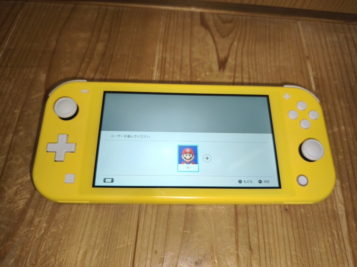 動作確認済】Nintendo Switch Lite 本体 イエロー スイッチライト