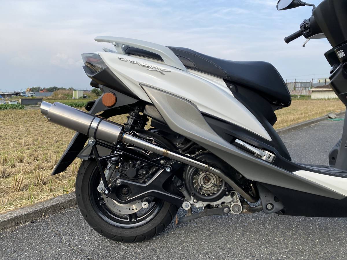 ガレージ バル製 シグナスXマフラー 2025モデルバッフル付きストリート