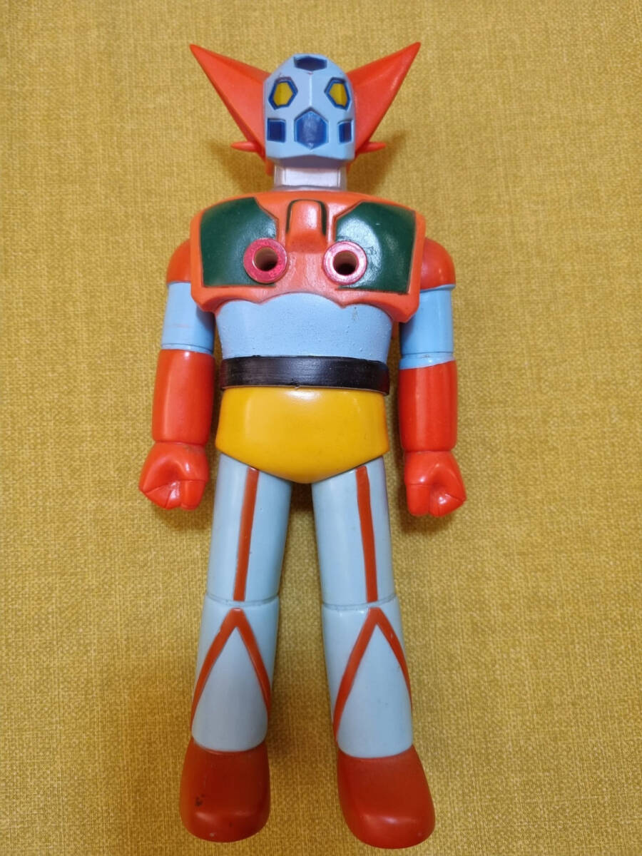 Yahoo!オークション - ゲッター1ゲッターロボ ソフビ ミサイル ポピー