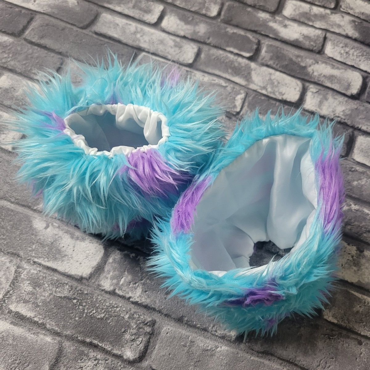 廃盤 ディズニー モンスターズインク サリー マフラー レッグ