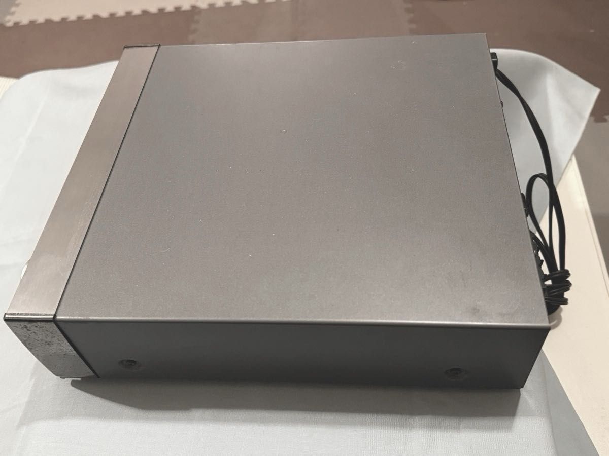 D-101 の ラジオチューナー UTP-101 パワーアンプ UPO-101 D-101 の