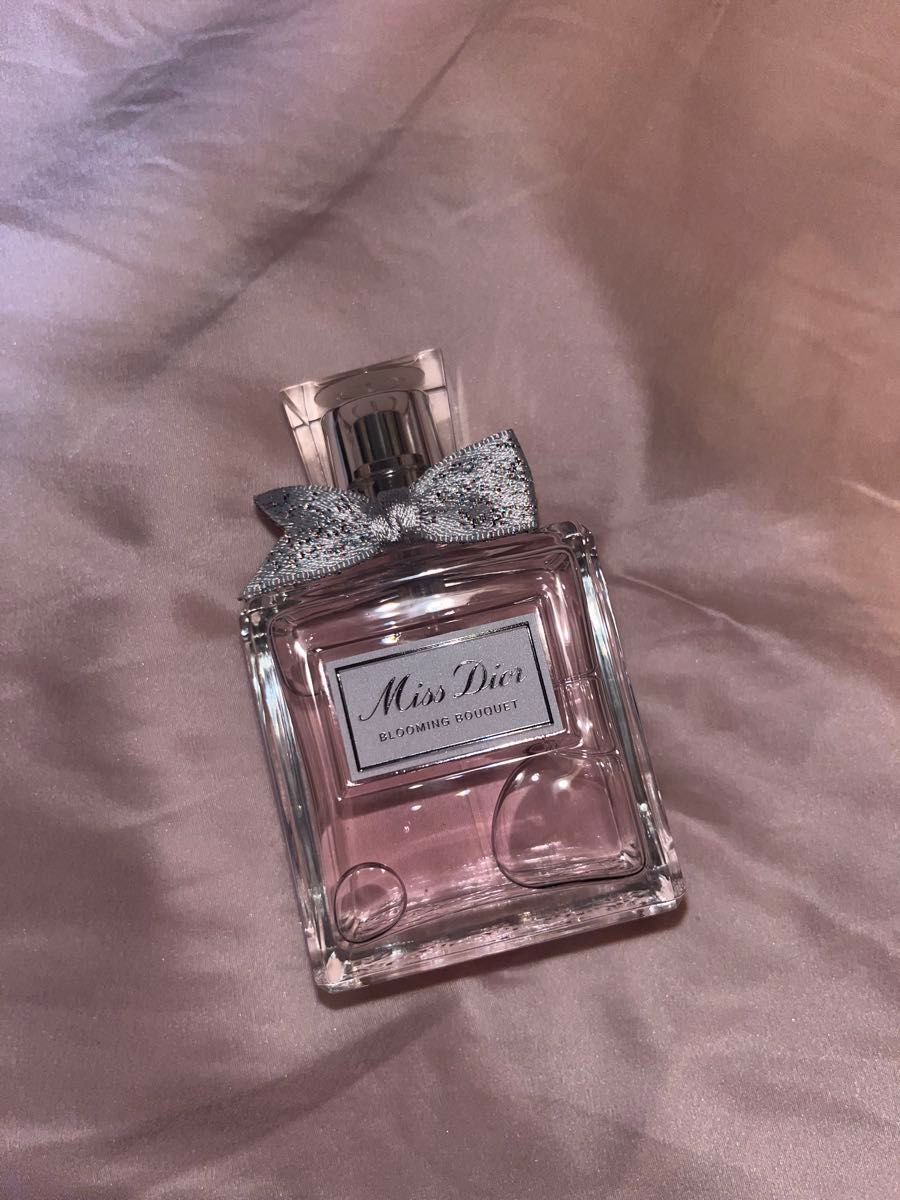 新品ミスディオール ブルーミングブーケ 50mlショッパー付 誕生日