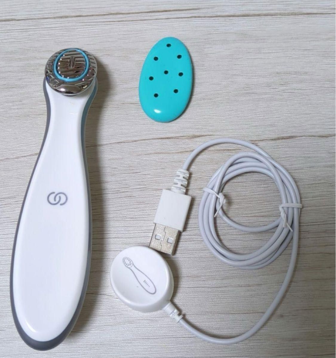 NuSkin ニュースキン ageLoc boost(輝く肌作り) 美顔器 Vパルス微弱