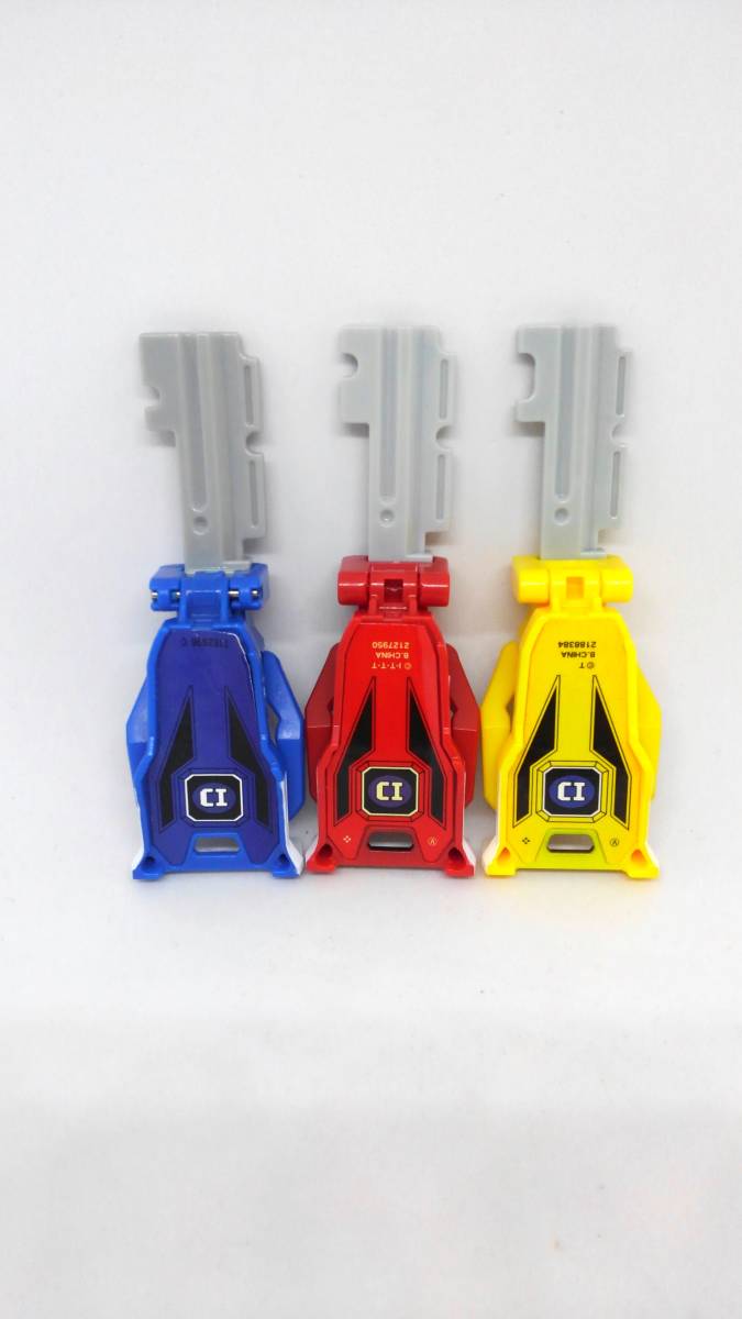 Yahoo!オークション - レンジャーキー 電子戦隊デンジマン 5本セット