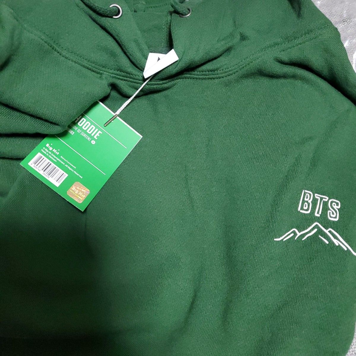 BTS 公式 タグ付き新品未使用 In the Soop M GREEN カーキ フーディー