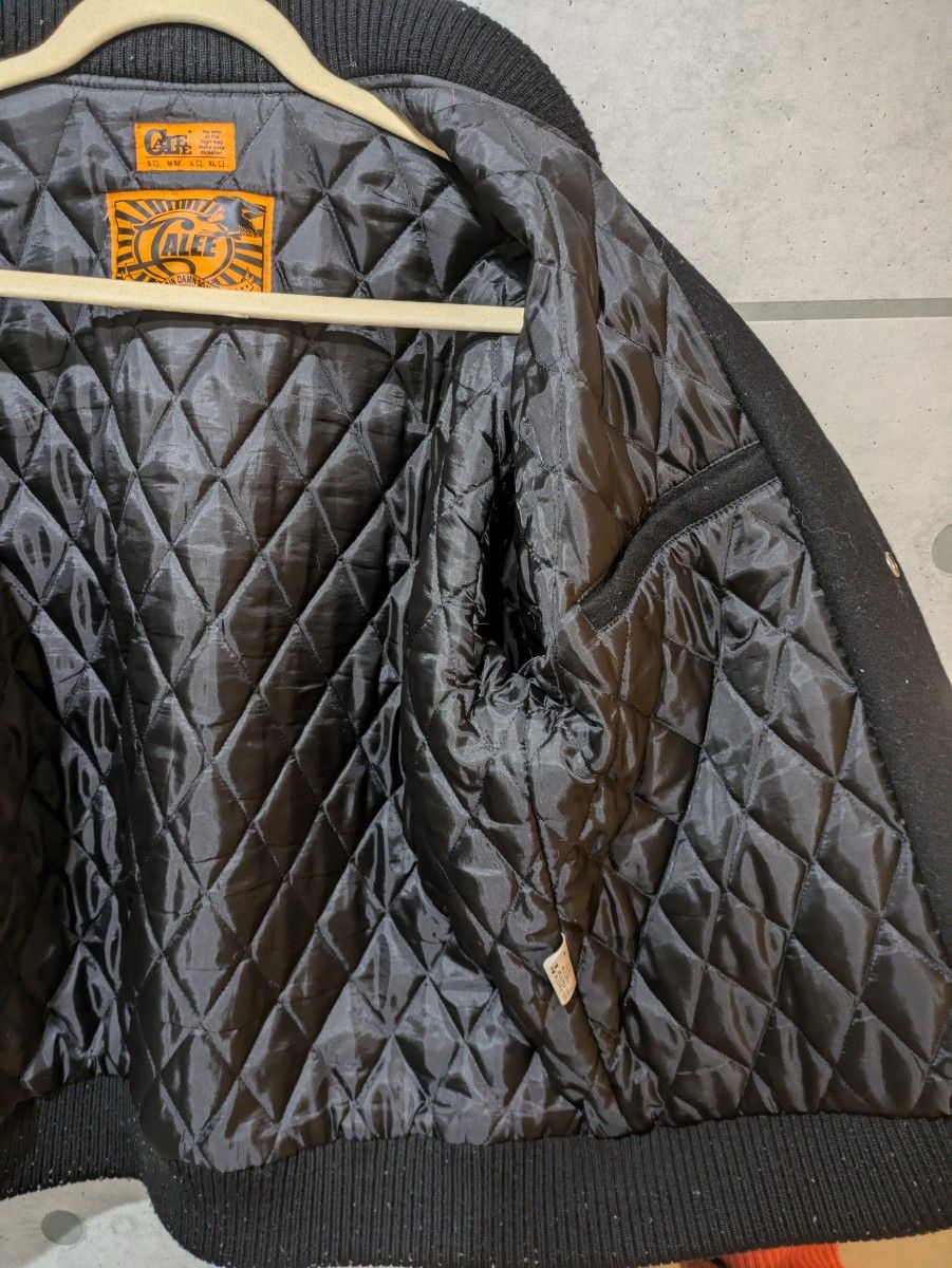 CALEE スタジャン Mサイズ 袖革 ウール｜Yahoo!フリマ（旧PayPayフリマ）