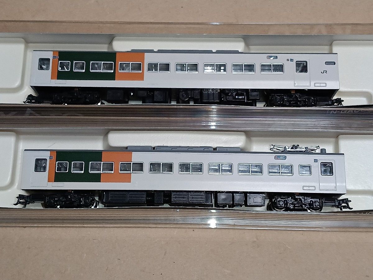 NゲージKATO 185系電車「踊り子」新塗色 8両基本セット 2両増結セット