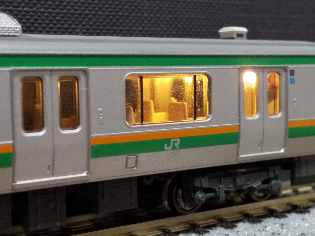 Nゲージ KATO E231系電車（近郊形）8両基本セット 10-471 室内灯付き