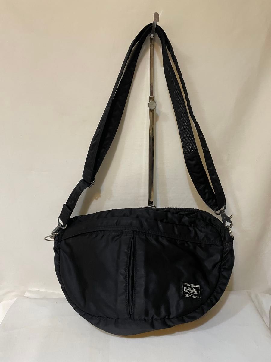 ポーター ショルダーバッグ ハーフムーン型 ラウンド型 タンカー 黒