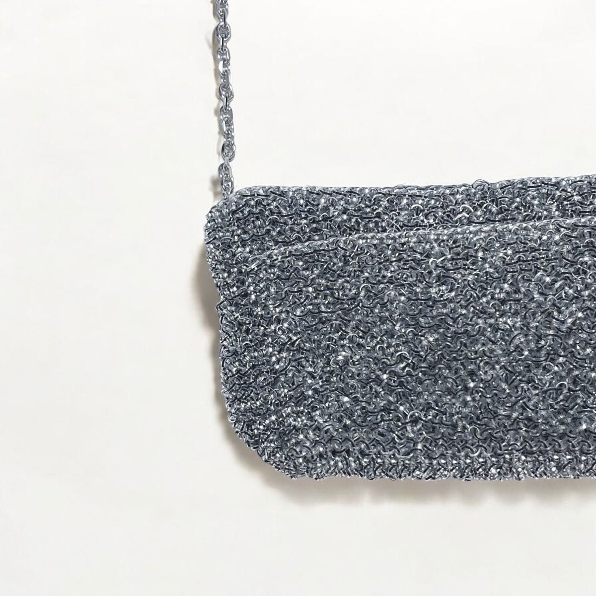 アンテプリマ リナッシェレ マチ付き ネイビーシルバー ショルダー