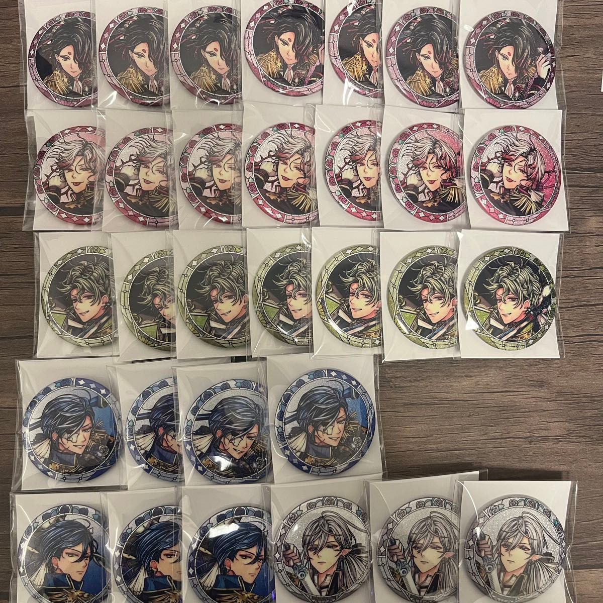 あくねこ 悪魔執事と黒い猫 ベリアン 3周年 グリッター缶バッジ