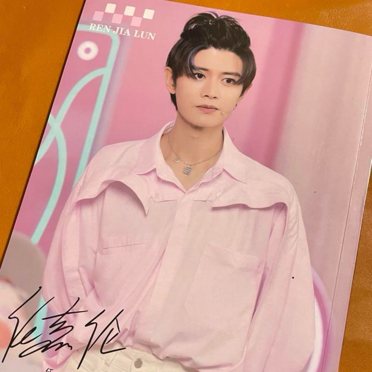 アレン・レン（任嘉倫）2022度weibo個人写真集 34p写真集 アレン・レン