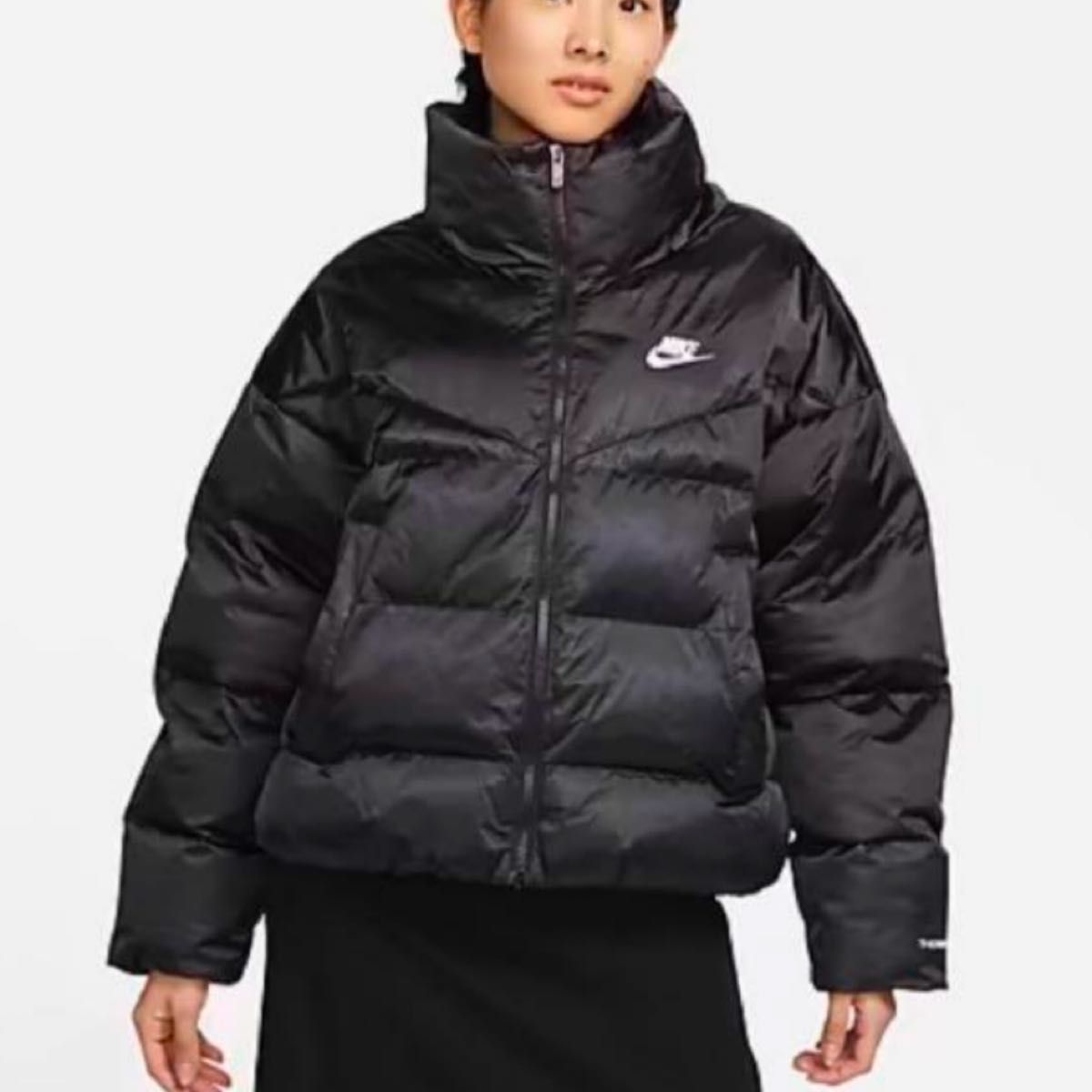 NIKE 新品未使用タグ付き ダウンジャケット L ダウンジャケット ナイキ