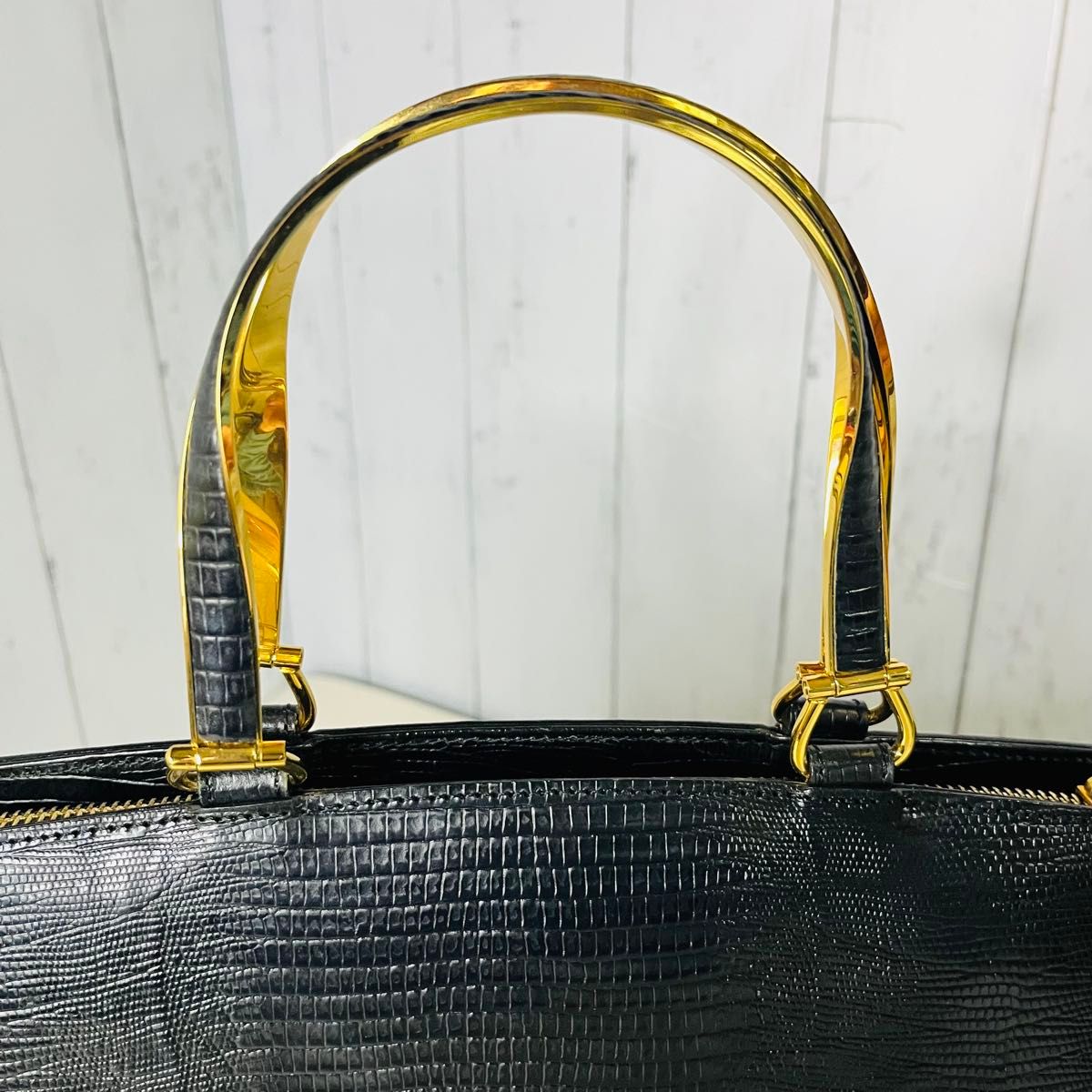 希少 WAKO 銀座和光 ハンドバッグ メタルハンドル クロコ型押し 黒色