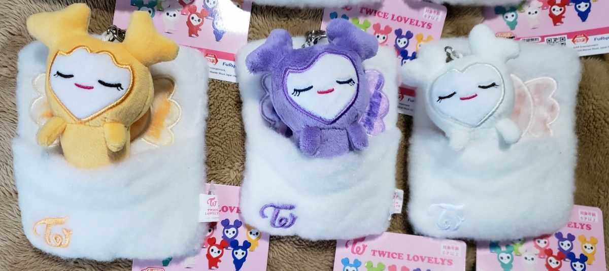 GIGO TWICE LOVELYS おふとんリールパスケース 全9種セット｜Yahoo