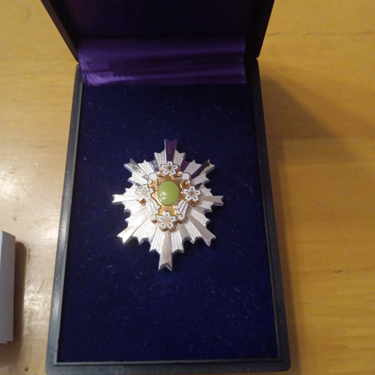 激レア 本物保証】第二級 第三号 防衛功労章 記念章セット 勲章 徽章