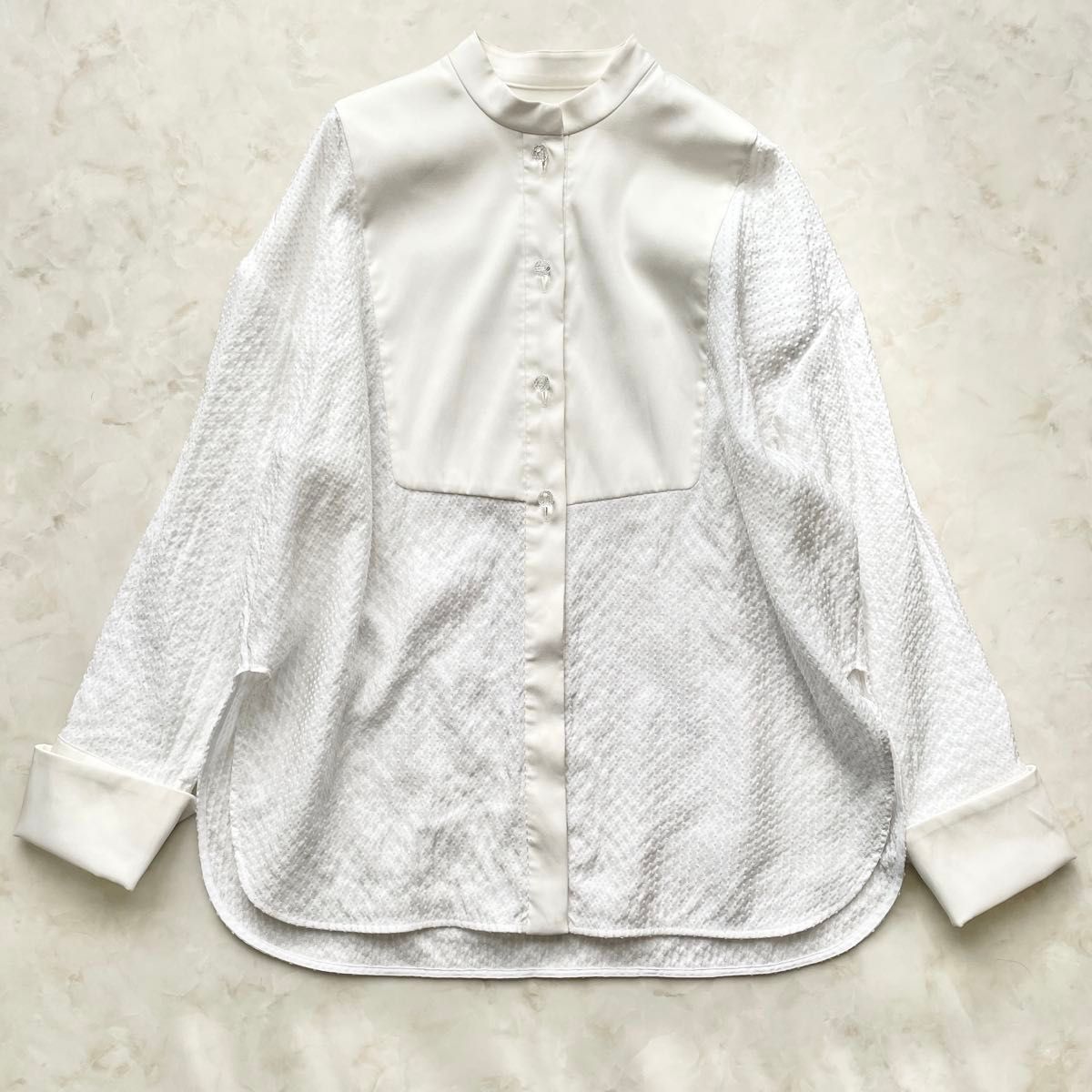 shirocon シロコン yori ヨリ タキシードリボンブラウス キラキラ