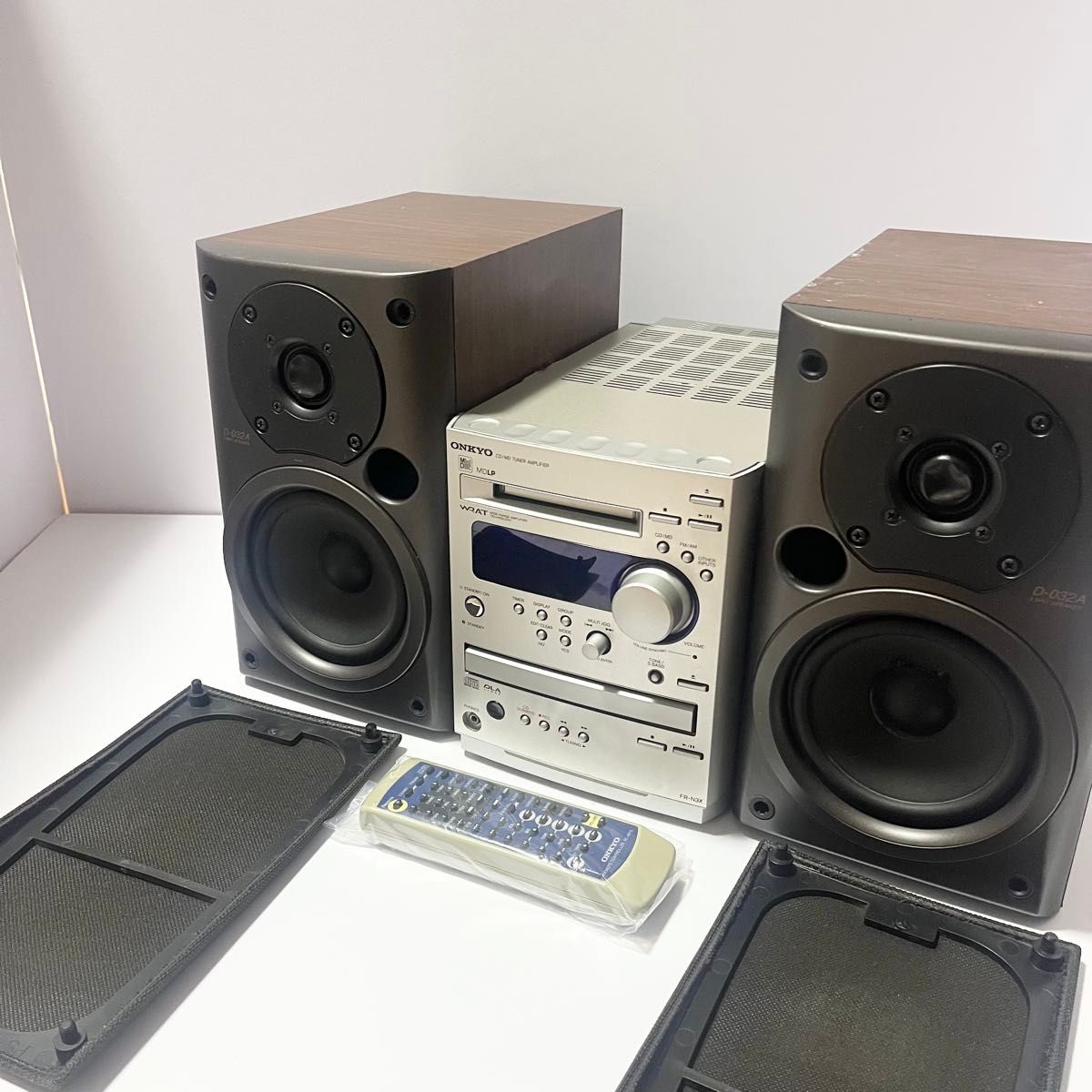 ONKYO オンキョー CD/MD チューナーアンプシステム FR-N3X D-032A