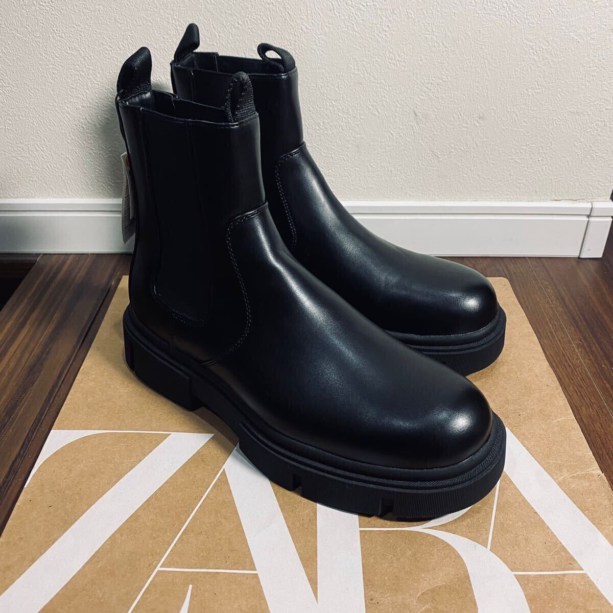 新品 ZARA サイドゴア チャンキートラックソールブーツ 27 0cm 42 ALL